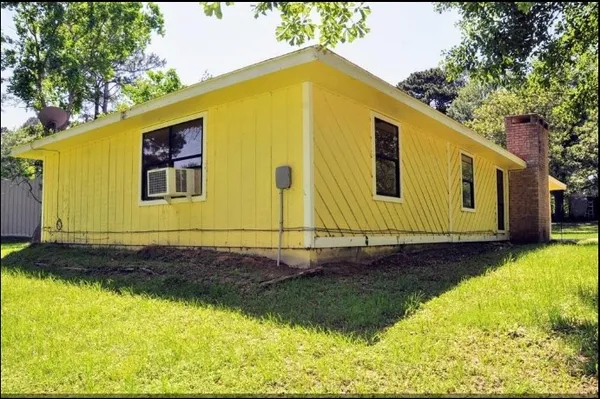 $3,400 | 161 Yellowstone, Livingston, TX 77351