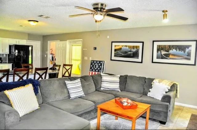 $3,400 | 161 Yellowstone, Livingston, TX 77351