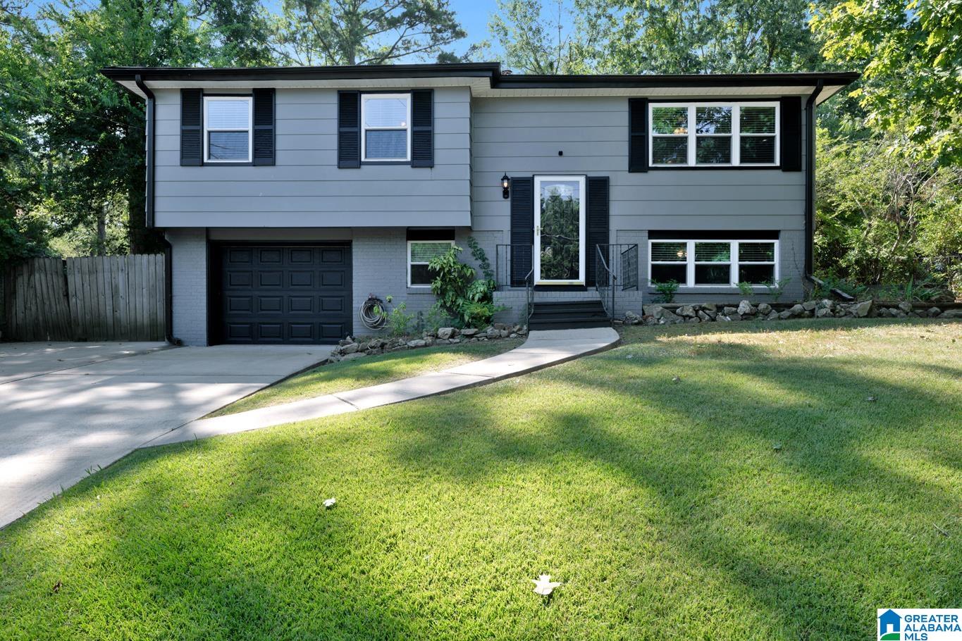 1833 Montclair Road Birmingham, AL 35210 - Photo 2 of 38