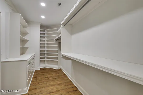 $769,900 | 1106 Pointe Cove, Brandon, MS 39042