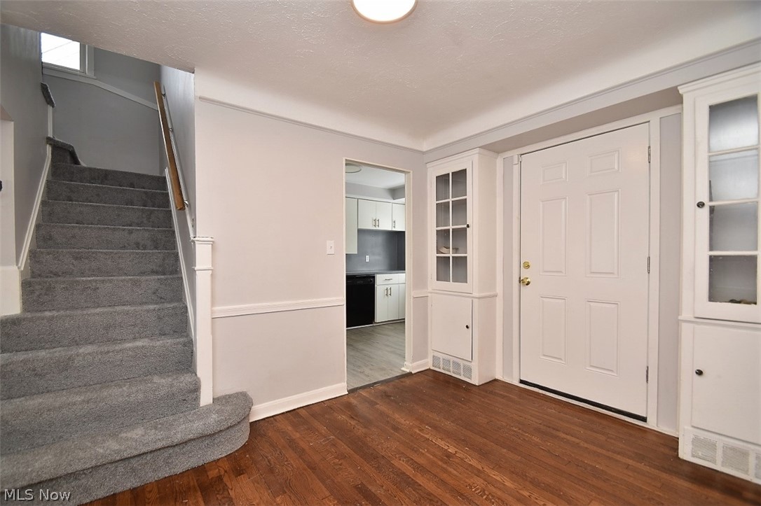 4133 Wyncote Road South Euclid, OH 44121 - Photo 7 of 24 Gallery Image 7