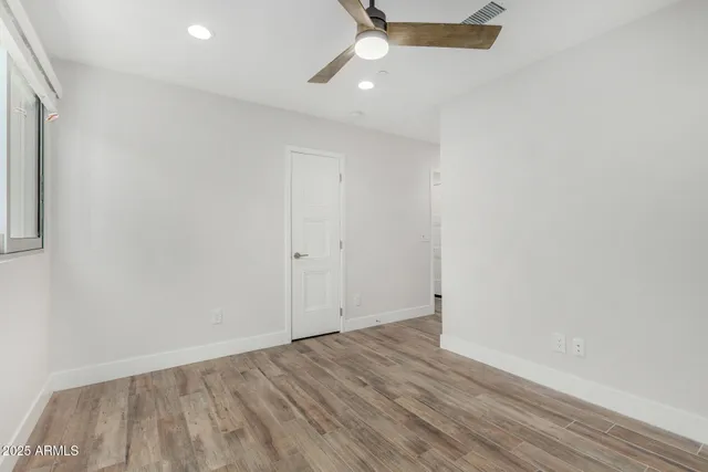 $5,000 | 4525 North 40th Street, Unit 8, Phoenix, AZ 85018