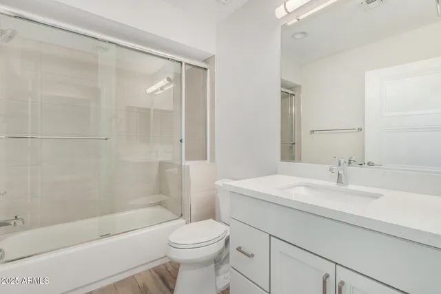 $5,000 | 4525 North 40th Street, Unit 8, Phoenix, AZ 85018