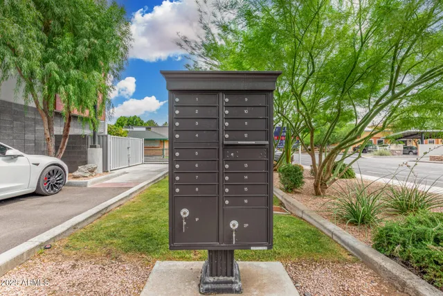 $5,000 | 4525 North 40th Street, Unit 8, Phoenix, AZ 85018