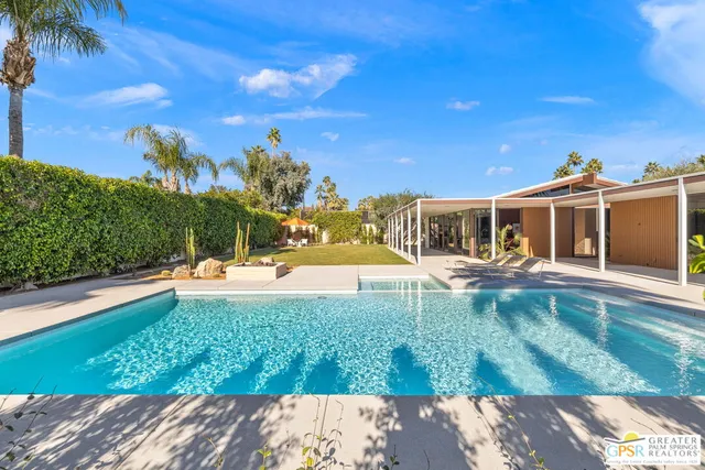 $3,100,000 | 695 North Camino Real, Palm Springs, CA 92262