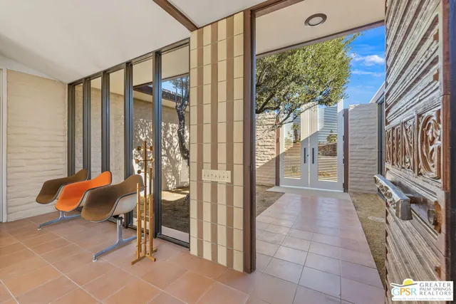 $3,100,000 | 695 North Camino Real, Palm Springs, CA 92262