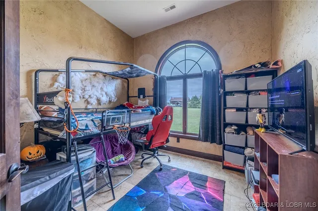 $739,900 | 50 Go Ye Ranch Road, Brumley, MO 65017