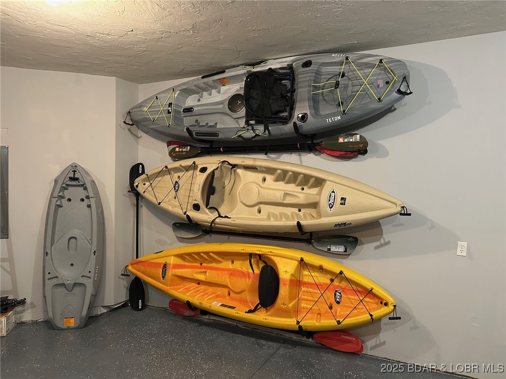 50 Go Ye Ranch Road Brumley, MO 65017 - Photo 37 of 45 Smaller Garage