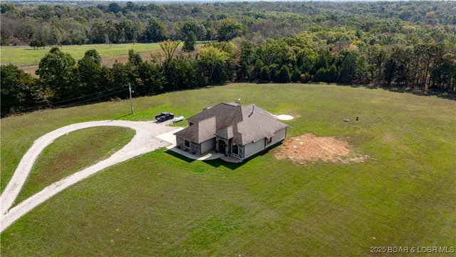 $739,900 | 50 Go Ye Ranch Road, Brumley, MO 65017