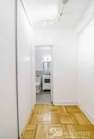 $715,000 | 34 Plaza Street East, Unit 1201 | Prospect Heights