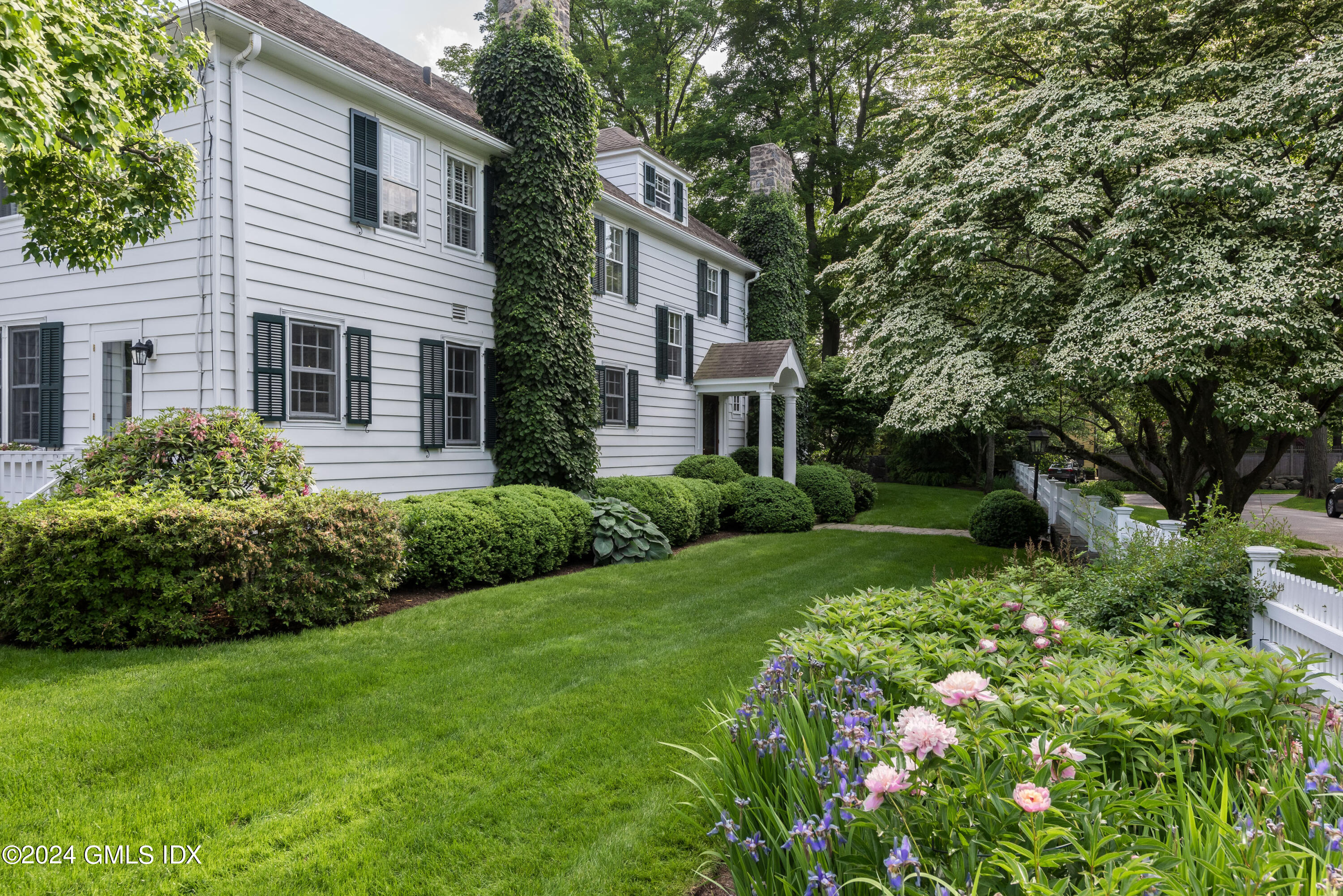 25 Evergreen Road Greenwich, CT 06830 - Photo 22 of 26 25 Evergreen Rd EXT 18 - PRINT