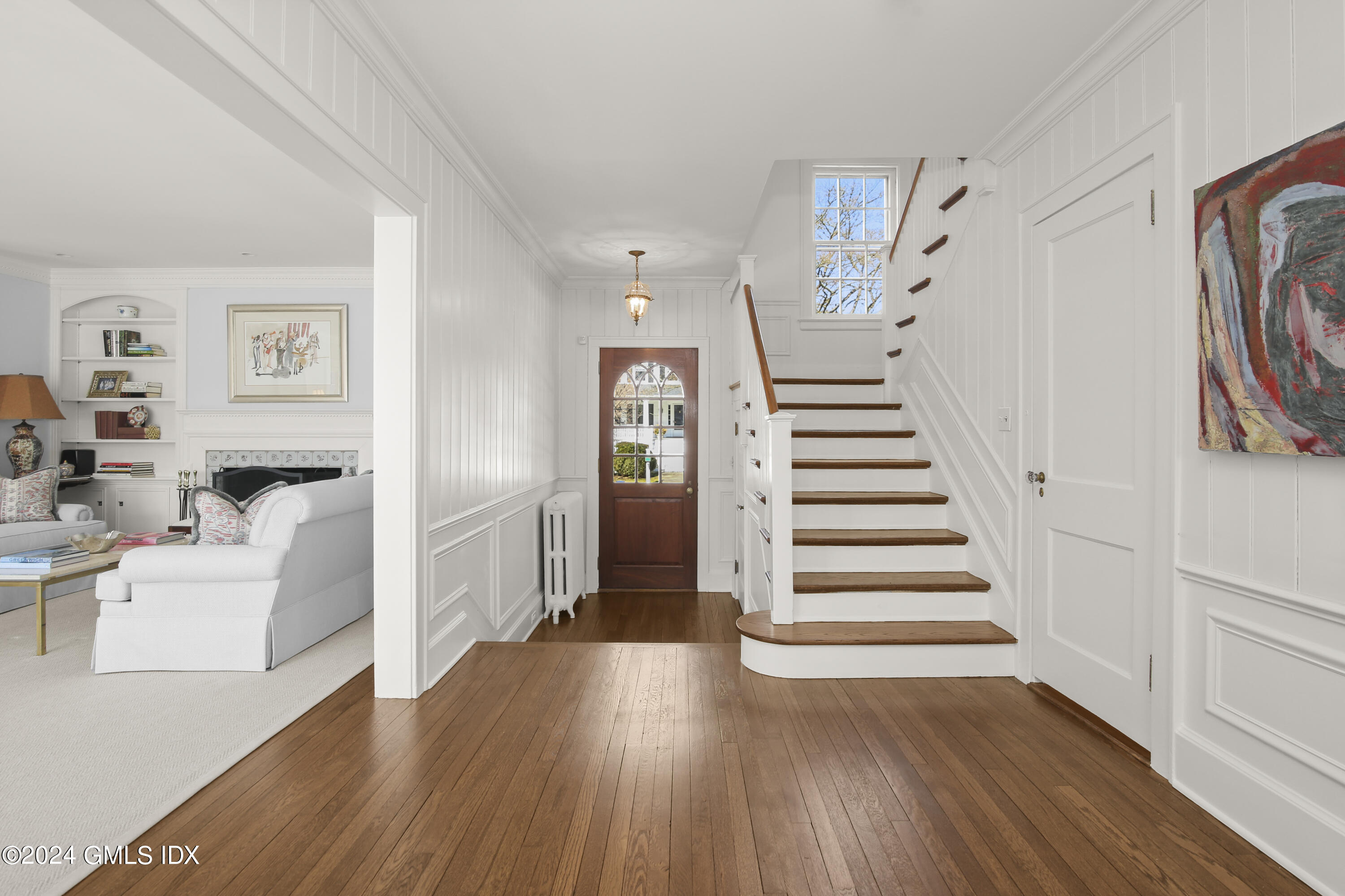 25 Evergreen Road Greenwich, CT 06830 - Photo 3 of 26 25 Evergreen Rd Greenwich CT-print-038-0