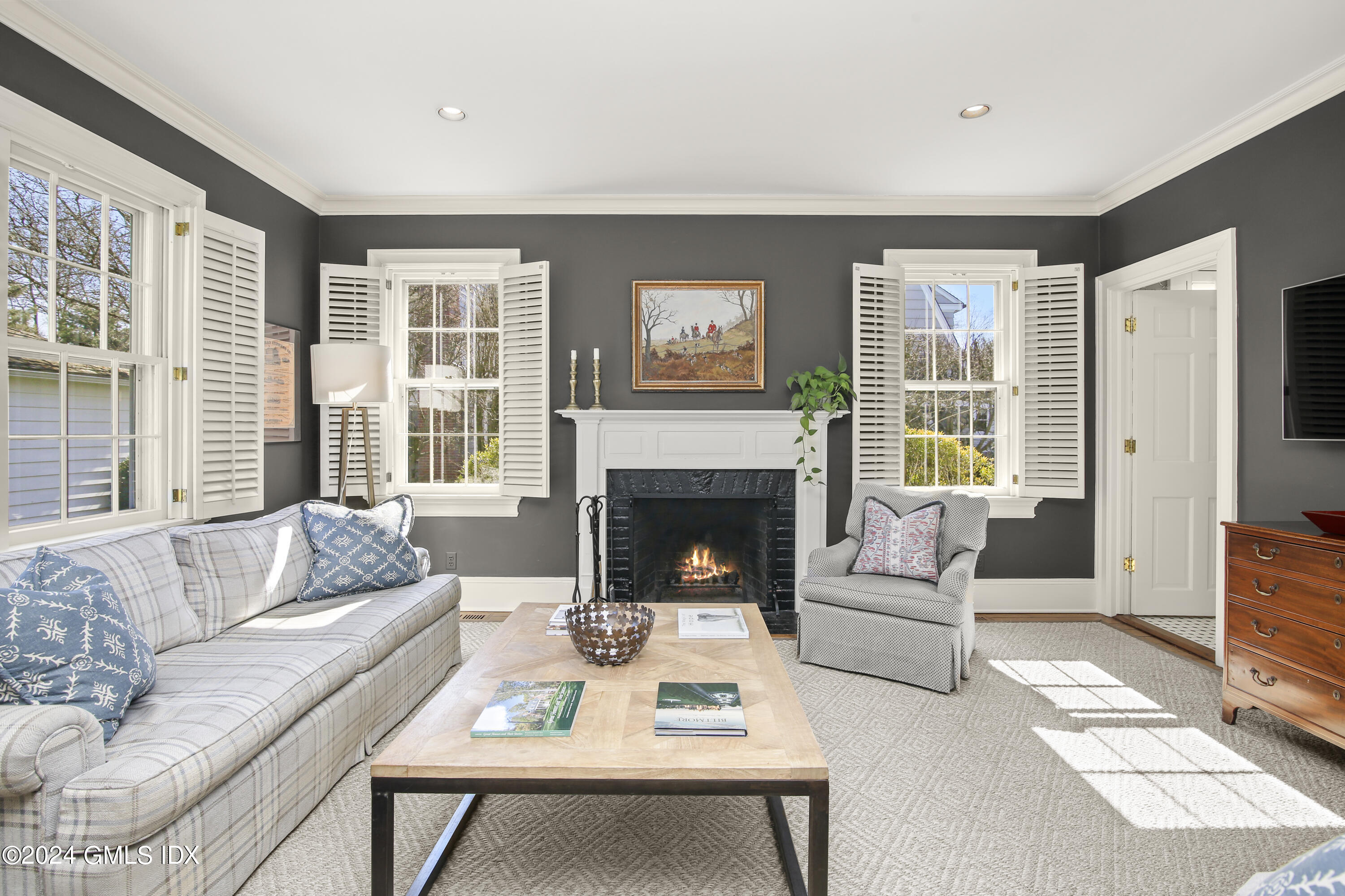 25 Evergreen Road Greenwich, CT 06830 - Photo 4 of 26 25 Evergreen Rd Greenwich CT-print-016-0