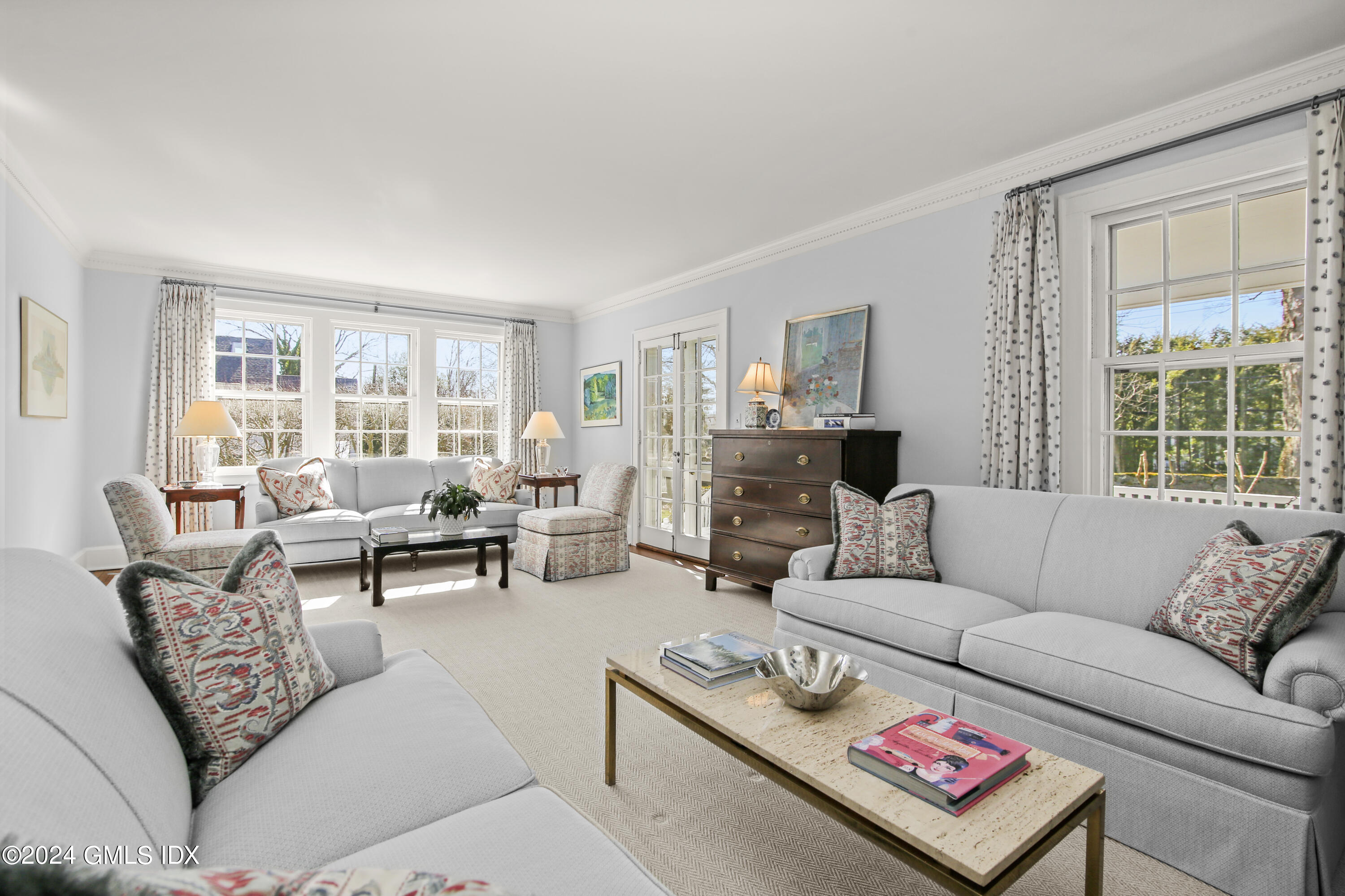 25 Evergreen Road Greenwich, CT 06830 - Photo 6 of 26 25 Evergreen Rd Greenwich CT-print-047-0