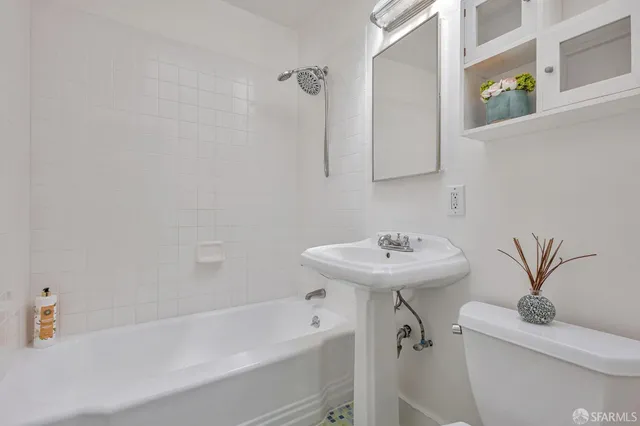 $1,095,000 | 1779 43rd Avenue, San Francisco, CA 94122