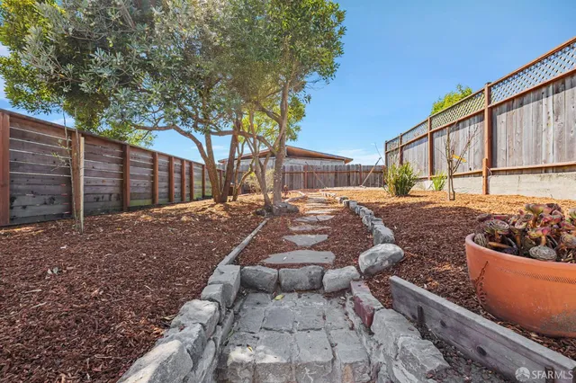 $1,095,000 | 1779 43rd Avenue, San Francisco, CA 94122