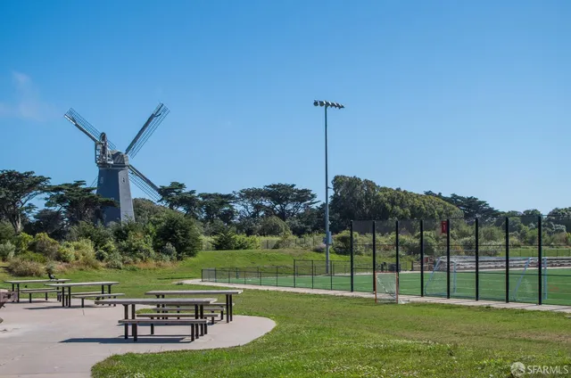 $1,095,000 | 1779 43rd Avenue, San Francisco, CA 94122