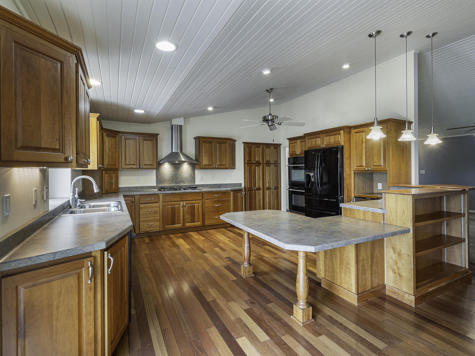9802 Case Road Brooklyn, MI 49230 - Photo 5 of 43 photo_89