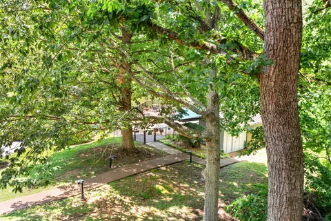 $524,900 | 135 Harpeth Trace Drive, Nashville, TN 37221