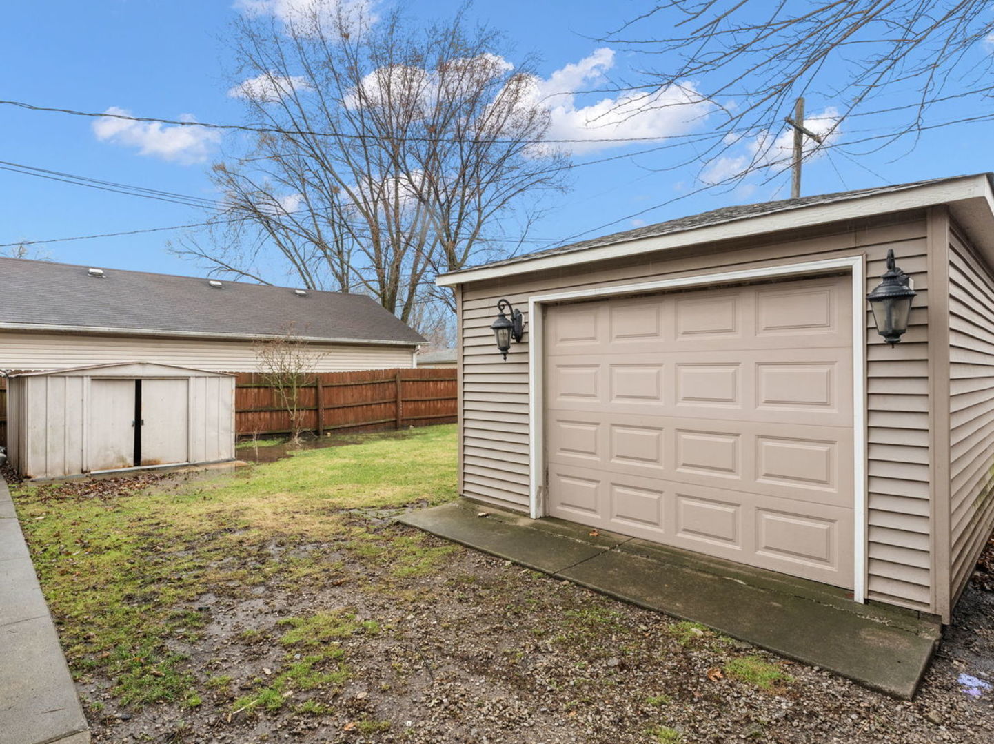 3520 Jackson Street Lansing, IL 60438 - Photo 21 of 22 a view of a house with a yard
