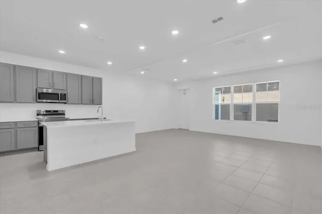 $384,730 | 1435 Alston Bay Boulevard, Apopka, FL 32703