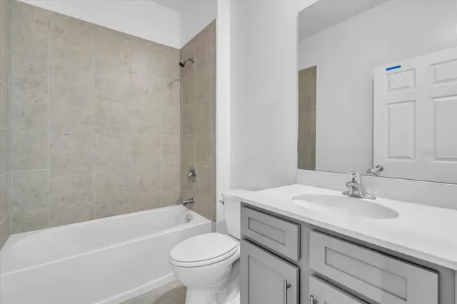 $384,730 | 1435 Alston Bay Boulevard, Apopka, FL 32703