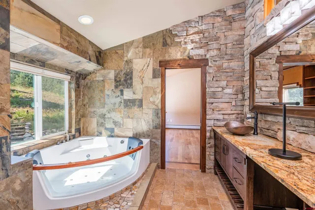 $950,000 | 89 Sunset Lane, Durango, CO 81301