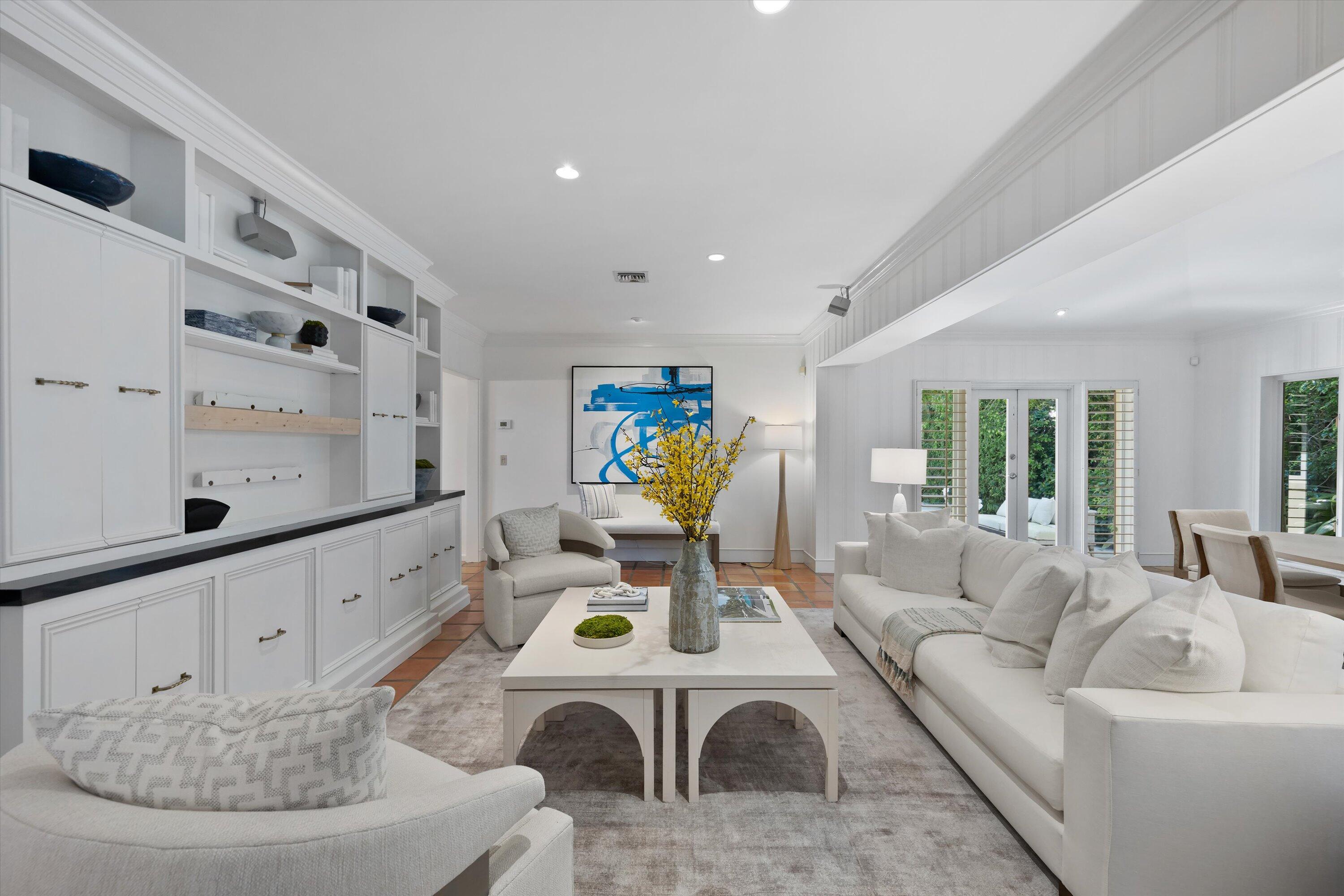 274 Monterey Road Palm Beach, FL 33480 - Photo 13 of 53 Family Room