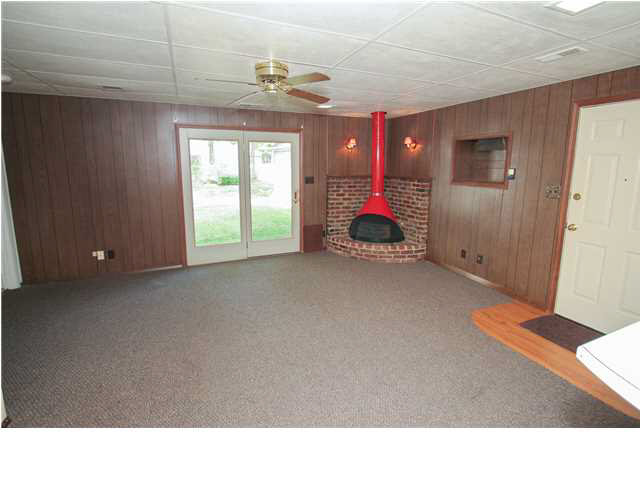 5112 Warren Drive Evansville, IN 47710 - Photo 6 of 11 Gallery Image 6
