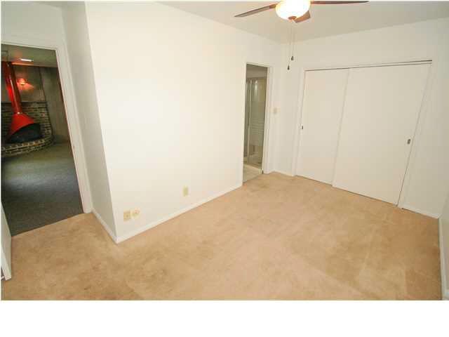 5112 Warren Drive Evansville, IN 47710 - Photo 7 of 11 Gallery Image 7