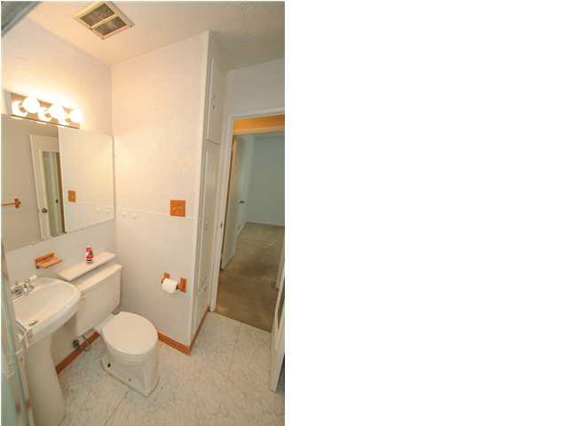 5112 Warren Drive Evansville, IN 47710 - Photo 8 of 11 Gallery Image 8