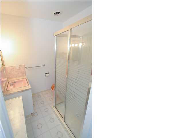 5112 Warren Drive Evansville, IN 47710 - Photo 10 of 11 Gallery Image 10