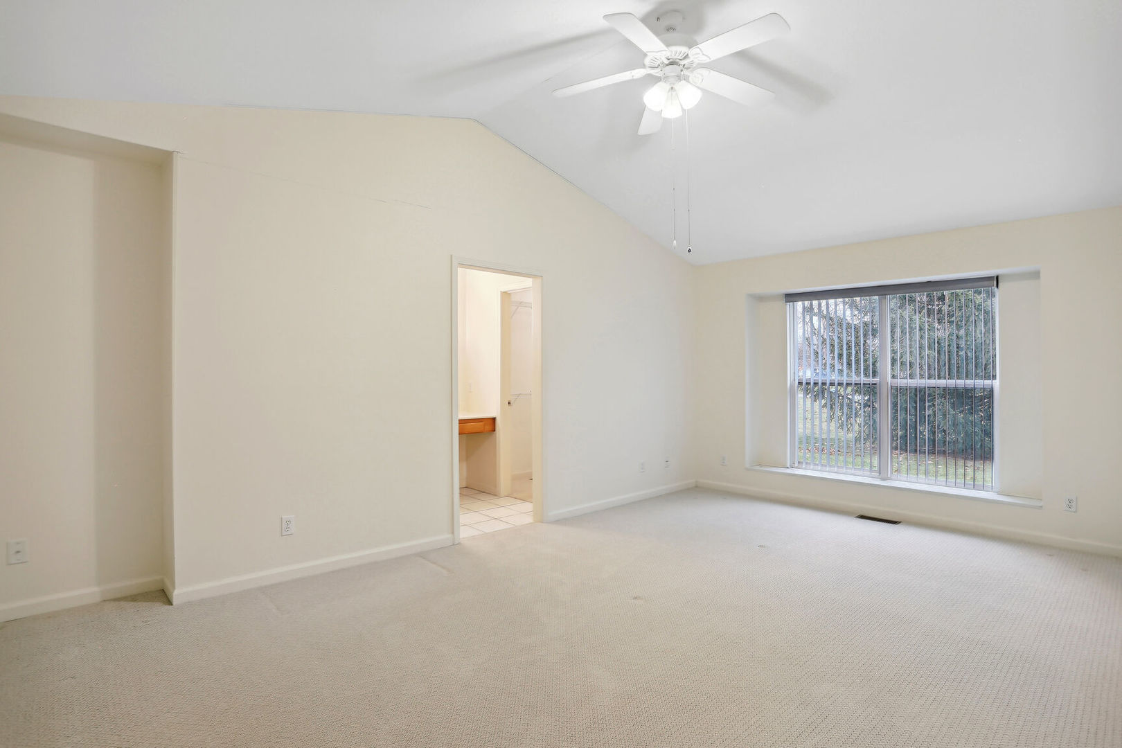 309 Wiley Court, Unit 309 Rantoul, IL 61866 - Photo 13 of 24 Gallery Image 13