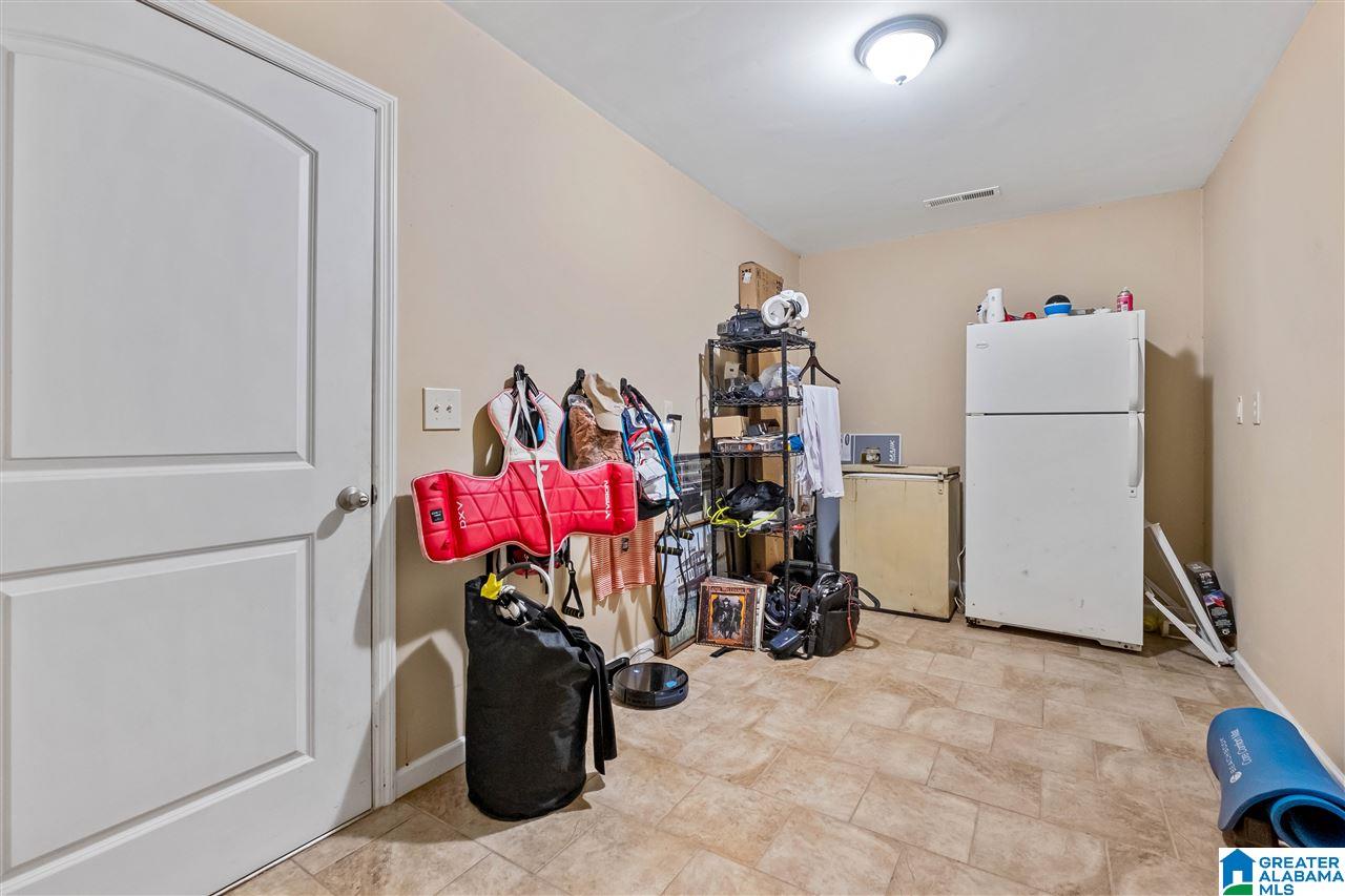 6173 Eagle Point Circle Birmingham, AL 35242 - Photo 27 of 40