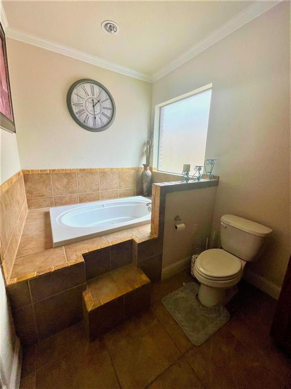 253 South Natural Spring Lane Azle, TX 76020 - Photo 11 of 18 Primary Bathroom