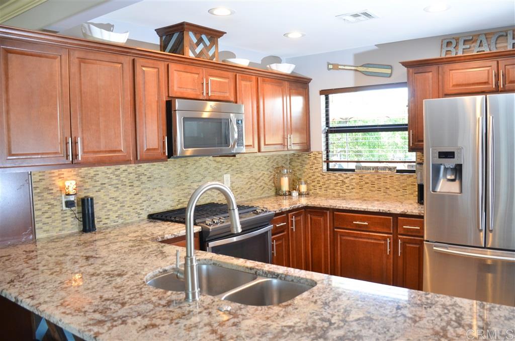 1236 Andover Road El Cajon, CA 92019 - Photo 4 of 20 Gallery Image 4