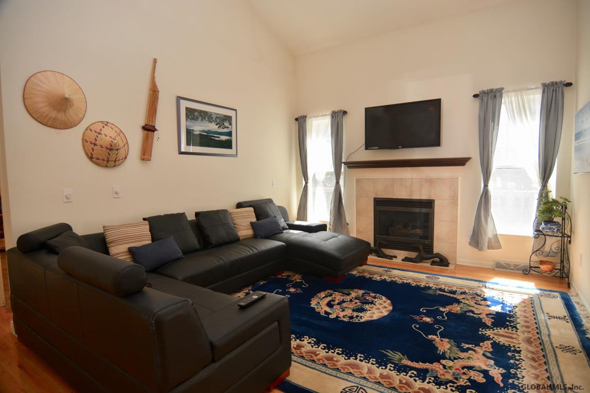 29 Donegal Way Wilton, NY 12866 - Photo 5 of 47 Photo 5