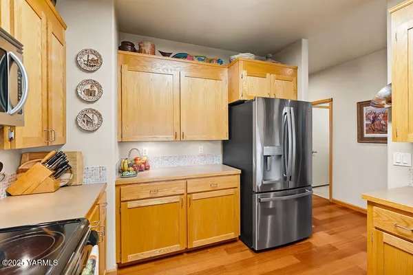 $459,000 | 705 Kachess Lane, Zillah, WA 98953