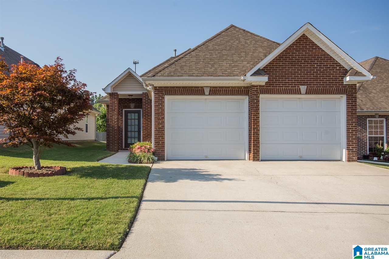 92 High Ridge Trace Pelham, AL 35124 - Photo 2 of 27 Gallery Image 2