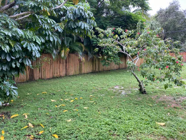 $1,600 | 301 South M Street, Unit 5, Lake Worth Beach, FL 33460