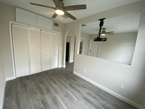 $1,600 | 301 South M Street, Unit 5, Lake Worth Beach, FL 33460