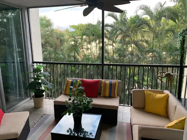 $220,000 | 3940 Inverrary Boulevard, Unit 302, Lauderhill, FL 33319