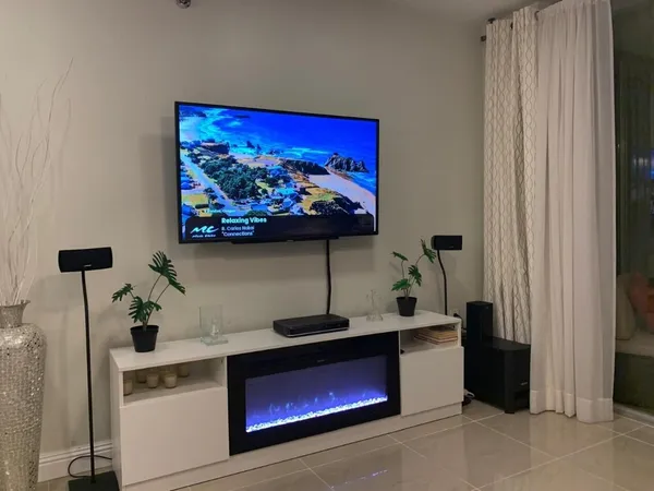 $220,000 | 3940 Inverrary Boulevard, Unit 302, Lauderhill, FL 33319