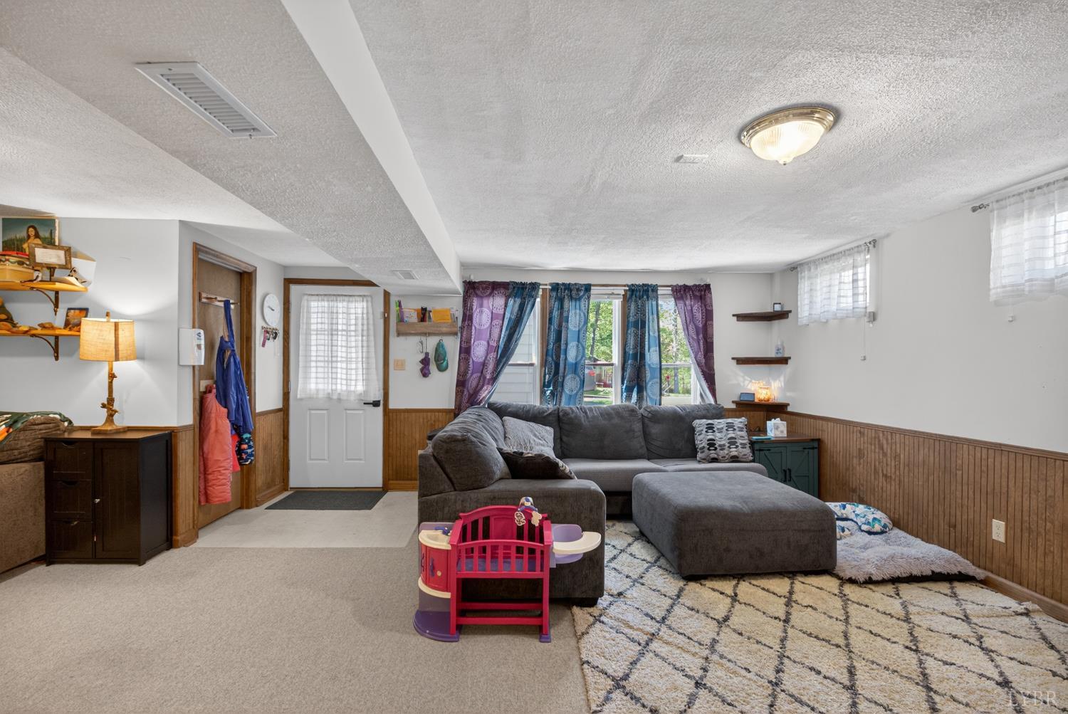 1002 Oxford Point Road Lynchburg, VA 24503 - Photo 45 of 49