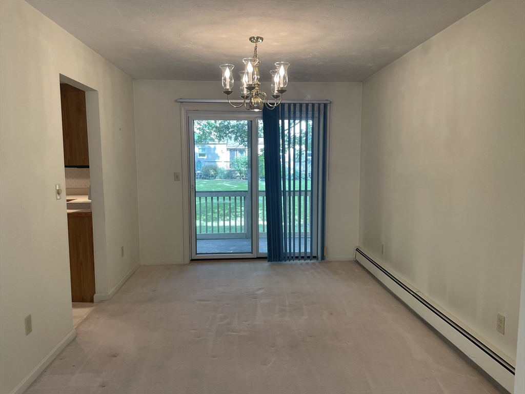 81 Botany Bay Road, Unit 81 Worcester, MA 01602 - Photo 4 of 33 Gallery Image 4