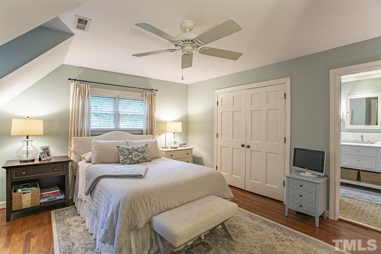 6421 Rockrest Court Raleigh, NC 27612 - Photo 14 of 30