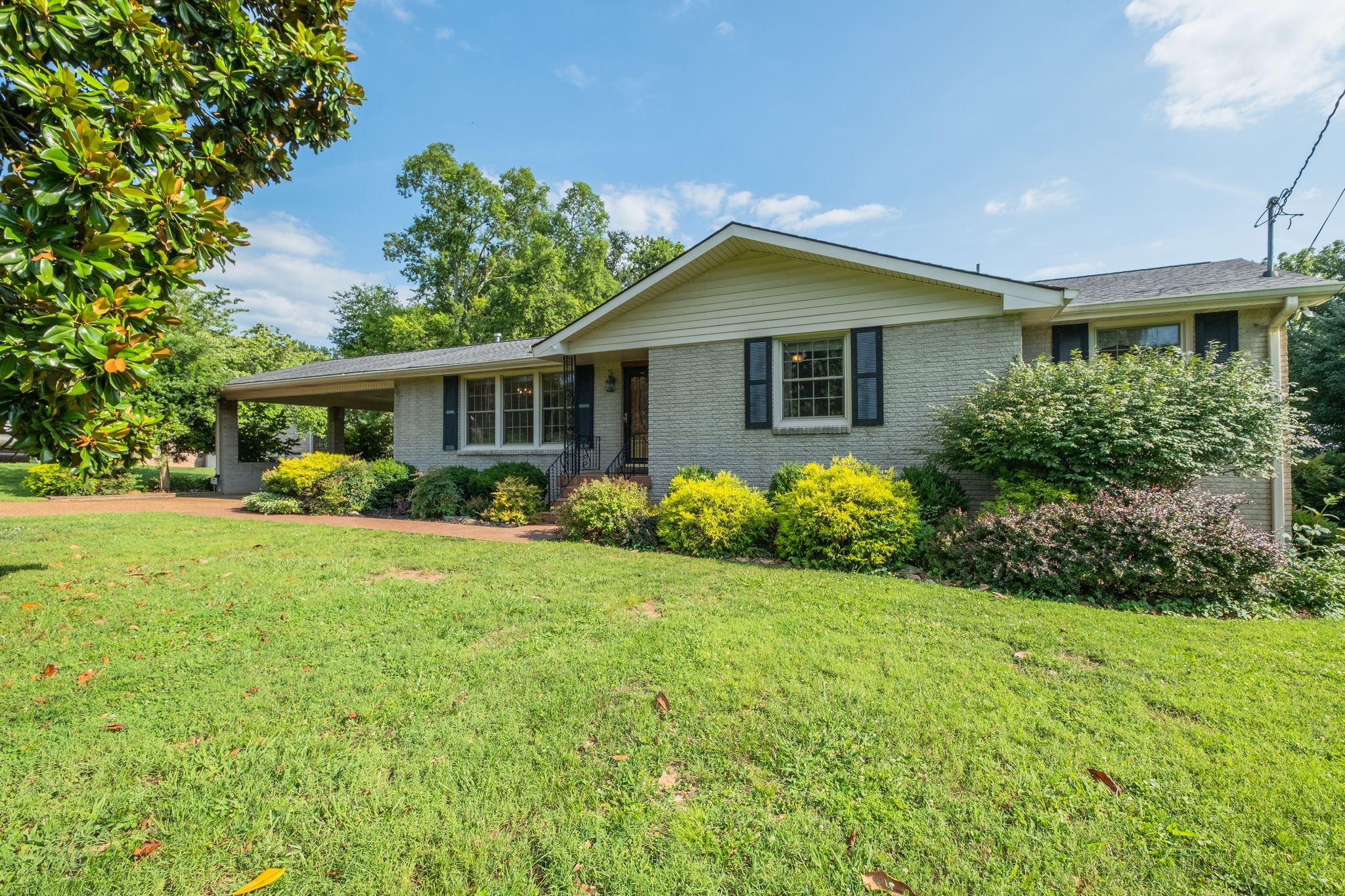 182 Cherokee Road Hendersonville, TN 37075 - Photo 4 of 62