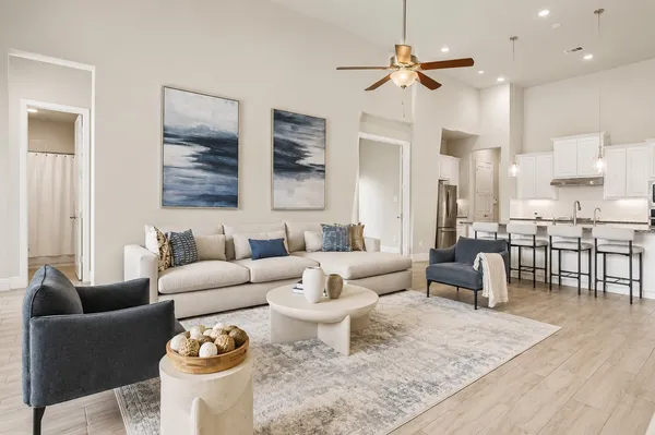 $4,000 | 7 Peace Tree Way, The Woodlands, TX 77375