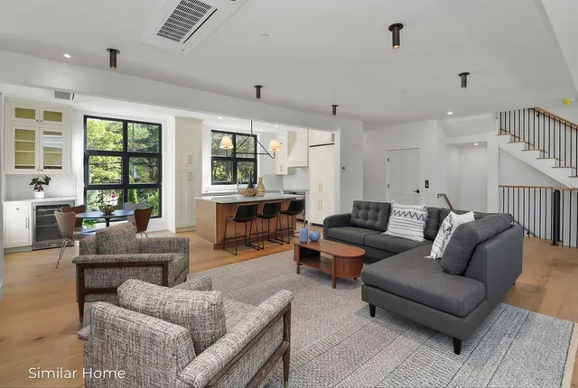 $1,595,000 | 1155 Sagamore Avenue, Unit 3, Portsmouth, NH 03801