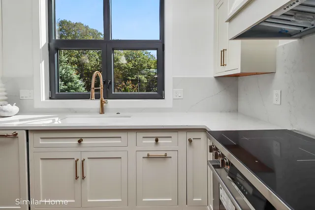 $1,595,000 | 1155 Sagamore Avenue, Unit 3, Portsmouth, NH 03801